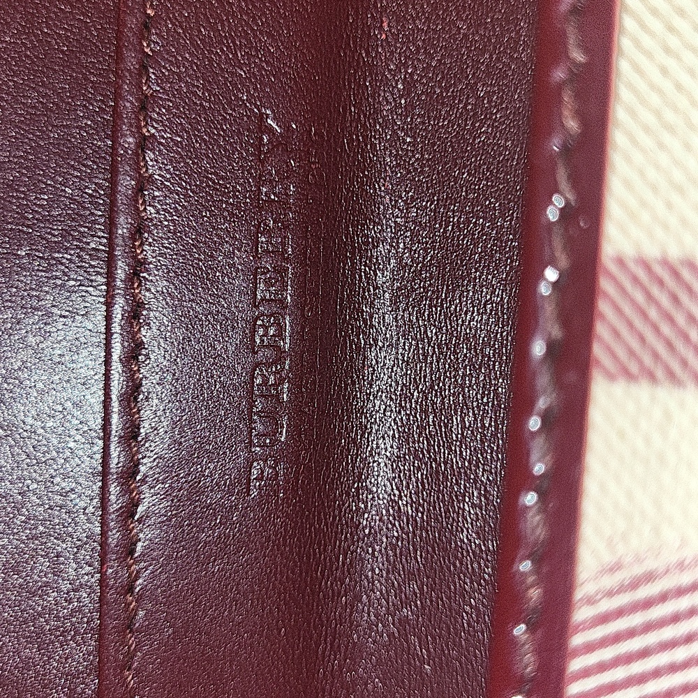 BURBERRY Supernova Heart Check Wallet Berry Red - Picture 9 of 9